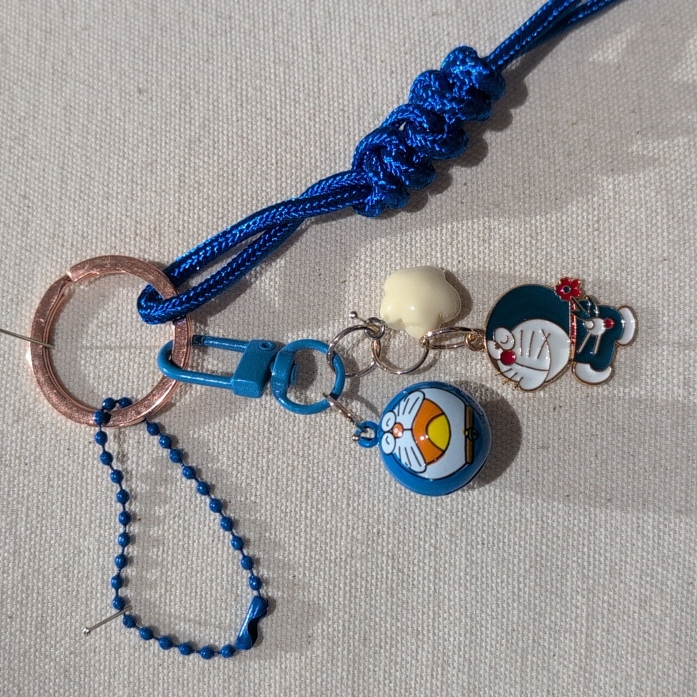 Doremon Charm Keychain - Handmade Anime Manga Bag Charm *Customizable* - Picture 7 of 8